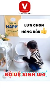 Bô Vệ Sinh Cho Bé V-BABY W4 Có Nắp Đậy Và Đệm Pvc Êm Ái - Cho Bé Trai & Bé Gái