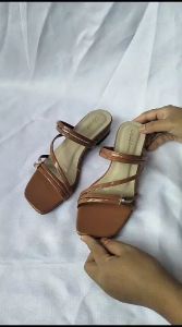 sendal hak tahu tinggi 3cm / sendal wanita Heels