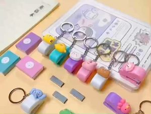 Cute Cartoon Mini Stapler With Keychain Portable Creative School Office Stationery