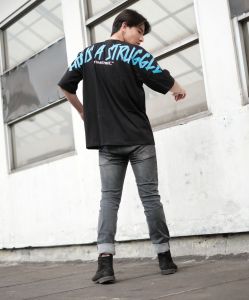 KAOS OVERSIZE HUNTERCUTZ STRUGGLE