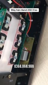 Máy hàn điện tử hãng 250a .máy 3 bo chạy mosfet..chuyên que 4