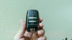 Ốp chìa xe Kia Sportage Seltos Carens Sorento Ốp TPU nút 4 cao cấp kèm móc chìa khóa