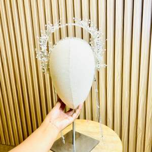 Mahkota wedding headpiech model natasya juntai viral