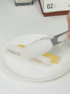 Fries lce Stick Molds With Magnetic Storage Box Easy-Release Fun Party Kitchen Cold Acuan Ais Batang Acuan Ais Bentuk Kentang Goreng Comel 薯条冰模具