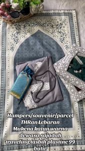 Hampers/Parcel/Souvernir Mukena Natasya Warna Sajadah Travelling + Tasbih Plustin Oleh-oleh lebaran