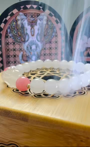 ⭐白月光⭐原創設計師款天然白印度玉石粉水晶純天然百搭招財好運辟邪單圈手串情侶款閨蜜禮物生日禮物6毫米珠子