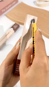 [NEW]FOCALLURE EverSharp Blade Eyebrow Pencil 0.1MM Ultra-fine Waterproof Pensil Alis Built-in Sharpener