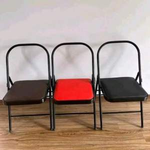 Ghế tập yoga ghế yoga không cầu có thể gấp gọn chắc chắn tạo cảm giác an toàn khi tập yoga. ghế tập yoga mầu đen ghế tập yoga mầu Hồng ghế tập yoga chuyên dụng free ship bền đẹp a Khang sports chuyên cung cấp dụng cụ tập yoga Chính hãng.