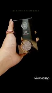 HỘP QUET BẬT LỬA KÈM ĐÔNG HỒ ĐEO TAY THIẾT KẾ NAM TÍNH