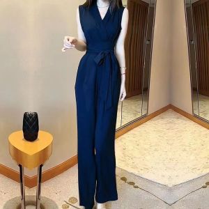 French Elegant V-neck Waist-cinching Sleeveless Drapey Jumpsuit Womens High-waisted Wide-leg Pants Summer 2024 Slim Fit