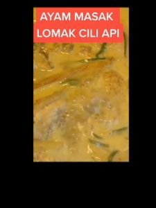Dapur Kak Ngah Pes Masak Lemak Cili Api Pek 200gm - Asian Paste - Cooking Sauce - 200g - Food Staple - Condiment - Spicy - Red Color - Sealed Pack - Kitchen Ingredient