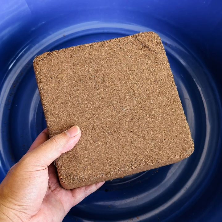 Coco Block ขุยมะพร้าว กาบมะพร้าวสับ ผสมปุ๋ยหมัก EC ต่ำ