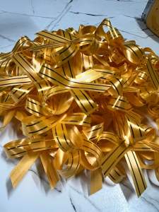 โบว์ติดของขวัญ โบว์ติดของชำร่วย คละสีแพ็ค10ชิ้น ขั้นต่ำ3แพ็คระบุสีทักแชท