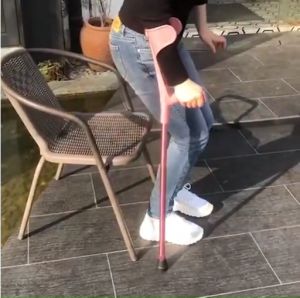 Adjustable Aluminum Crutches para sa Matatanda | Lightweight & Durable