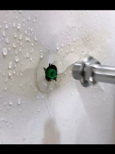 4-Point Electric Water Heater Faucet Water Tank Switch Accessory Red Blue Water Tap Heat-Resistant