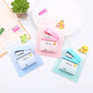 BW-A50 Staples Mini Set Karakter Animal Warna Pastel Portable / Stapler Kecil Set Isi Hekter 24/6 Stasionary Perlengkapan Kantor Import