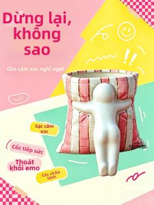 Cốc Sứ Có Ống Hút Hình Búp Bê Đôi Ôm Nhau