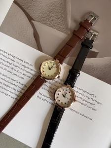 COJR | Retro Elegant Womens Watch