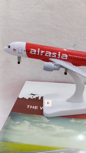 AirAsia Airbus A320 Diecast Airplane Model 20CM with Landing Gear & Display Stand | Premium Aviation Collectible