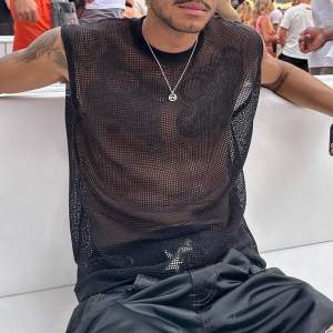 Áo Vest Lưới Cổ Tròn Nam Áo Thun Mùa Hè Áo Vest Trẻ Trung Phong Cách Thường Ngày Áo Thun Cổ Tròn Thoáng Khí