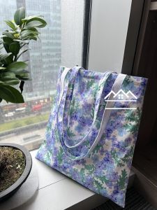 กระเป๋าสะพายไหล่ลายดอกไม้แบบพกพาสำหรับกลางแจ้ง สีสันสดใส ผ้าใบ กระเป๋าสะพายไหล่แบบพกพาสำหรับเยาวชน