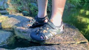 GRITION Khaki Mens Sandals Premium Hiking Sandals Perforated Sandals Wear-resistant And Non-slip