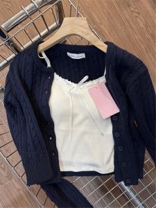 Sweet Style Lace Edge Butterfly Knot Vest Womens Inner Wear Sleeveless Top BM Trend White Padding Strap Design Autumn 2024