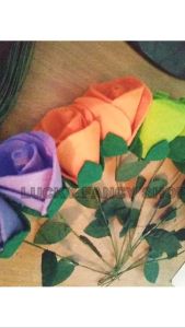 BUNGA MAWAR FLANNEL TANGKAI ISI 5 TANPA PLASTIK HAMPERS ROSE FLOWERS HADIAH TERMURAH
