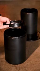 【พร้แมส่งในไทย】ถังเคาะกากกาแฟ ถังกากกาแฟ ที่เคาะกากกาแฟ ถังเคาะกากกาแฟทรงสูง ถังเคาะกากกาแฟยาว เคาะถังตะกรัน ฝาครอบถอดได้ ทําความสะอาดง่าย