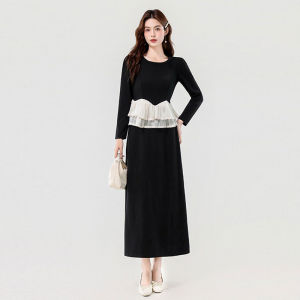 Hebden Style Elegant Two-Piece Set Long Sleeve Comfortable Fit T-Shirt And Skirt Outfit Autumn Workwear Korean Fashion