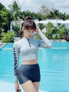 【Peaches】Swimming suit for women  Long-sleeved swimwear women swimsuit korean 泳衣女装 Conservative Girl Slimming swimsuit swimming wear for women modest swimwear