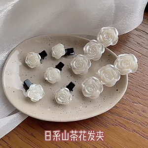 Kẹp Tóc Hoa Hồng Trắng Tiểu Thư Phong Cách Hàn Quốc Cho Nữ