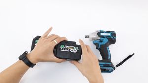 แบต21vลิเทียม แบตเตอรี่ MAKITA เครื่องมือไฟฟ้าเครื่องชาร์จแบตเตอรี่ Makita battery 21V 24000mah เหมาะสำหรับเลื่อยไฟฟ้า สว่านไฟฟ้า เครื่องเจียรไฟฟ้า แบตบล็อกไฟฟ้า