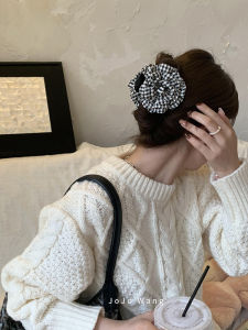 ตัวคุมผมลายสก็อตดอกไม้ขนาดใหญ่เรียบง่าย สไตล์ Ins ประดับผมสุดหรูหรา ตัวคุมผมแบบลำลองสำหรับเริ่มต้นฤดูใบไม้ผลิ