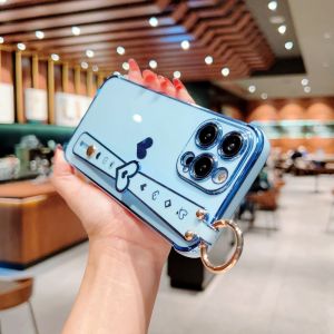 CrashStar Fashion Heart Pattern Electroplated Soft Shockproof Phone Case With Wristband For iPhone 15 14 Pro Max Plus 13 12 11 Pro Max X XR XS Max 7 + 8 Plus Luxury Phone Casing Cover Shell With Wrist Strap Stand With Full Cover Camera Protection