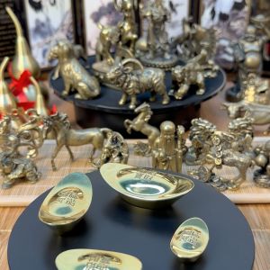 Tượng Nhỏ Bằng Đồng Hình Thỏi Vàng May Mắn (Kích thước: tùy mẫu)