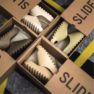 Plus Size Coconut Slippers for Men and Women Couples Flip-Flops Summer Slide Outwear Thick Sole Non Slip For Home Trendy Feeling of Walking on Shit