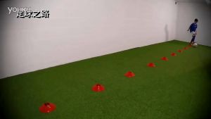 พร้อมส่ง กรวยจานฝึกซ้อม ชุด 25 ชิ้น  กรวยจาน มาร์กเกอร์โคน กรวยซ้อมบอล กรวยซ้อมวิ่ง กรวยซ้อมกีฬา