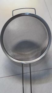 Rây inox lưới mịn dày dặn cao cấp lọc yến