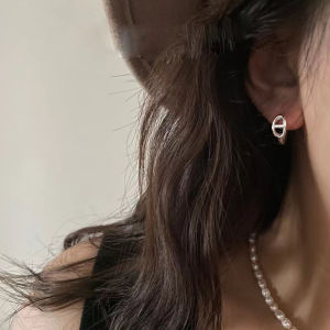 เกาหลี  Original Single คุณภาพสูง S925 เงินบริสุทธิ์ต่างหูจมูกหมู ทันสมัย เรียบง่าย High-end Feelings Ear Studs