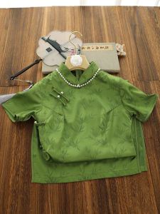 Chic Green Floral Embroidery Qipao Vintage Shanghai Style Daily Wear Elegant Ladys Dress Short Sleeve Low Slit for Summer