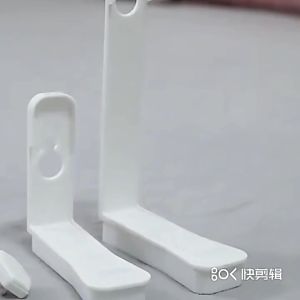 4pcs/set Bed Sheet Clip Slip-Resistant Fixing Clip Holders Clamps Mattress Fastener Holder Set Clamps for Sheet Gripper Non-Slip Coverlet Household Sheet Holder