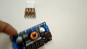 XL4015 DC-DC Adjustable Step Down Module 5A dengan USB Voltmeter CC CV