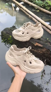 FGMM Sepatu Sneakers Wanita Korea Terbaru Tebal Tinggi Sepatu Perempuan Olahraga Ringan Empuk