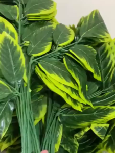 60 pieces of simulated maple leaf branches with dense leaves suitable for Wedding & Home Decor Artificial Ficus Leaves Rubber Plants (12pcs)