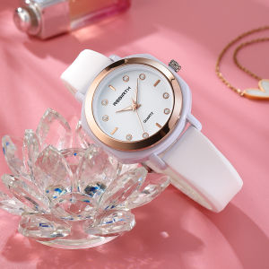 สุภาพสตรีแฟชั่นลําลองวรรณกรรมวิทยาลัยสไตล์ซิลิโคนสายนาฬิกาควอทซ์เคลื่อนไหว