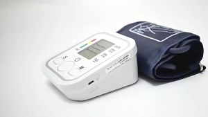 【Versi Audio Indonesia】 Tensimeter Digital Kemenkes Pengukur Tekanan Darah / Tensi Darah Original Alat Cek Pengukur Tekanan Tensi Darah Digital Tensimeter Sphygmomanometer Blood Pressure Monitor