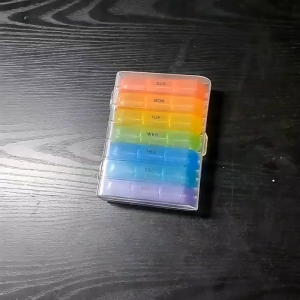 MONZA ตลับยา กล่องเก็บยา กล่องใส่ยา ประจำสัปดาห์ แบ่งช่องแต่ละวัน No.Y1438