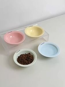 ชามอาหารแมวแบบมีฐานสูง พร้อมที่ตั้งชามอะคริลิก ชามเซรามิกสำหรับสัตว์เลี้ยง รูปทรงจานบิน  Ceramic Pet Bowl with High Stand