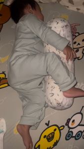 หมอนข้างเด็กเบบี๋ ทรงกลมลายการ์ตูนผ้าฝ้าย100%